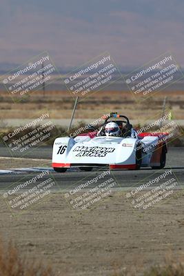 media/Nov-17-2024-CalClub SCCA (Sun) [[5252d9c58e]]/Group 5/Qual (Star Mazda Entrance)/